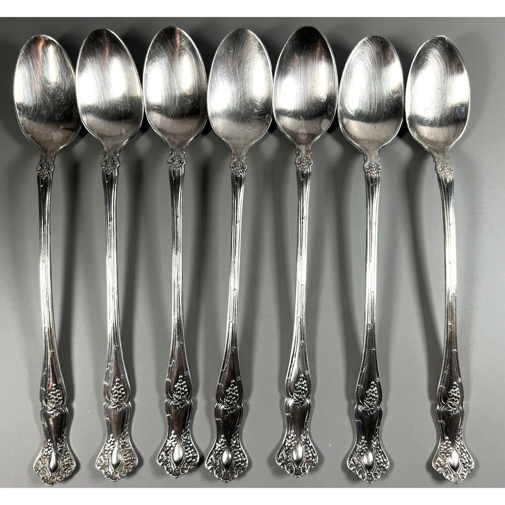 1847 Rogers Bros XS Triple Grape Set of  7 Ice Tea Spoons No Mono Silverplate